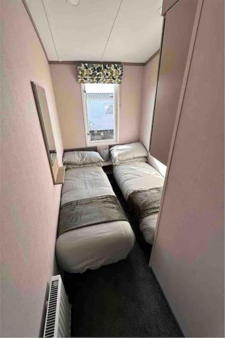 Brand New 6 Berth Holiday Home Selsey Exterior foto